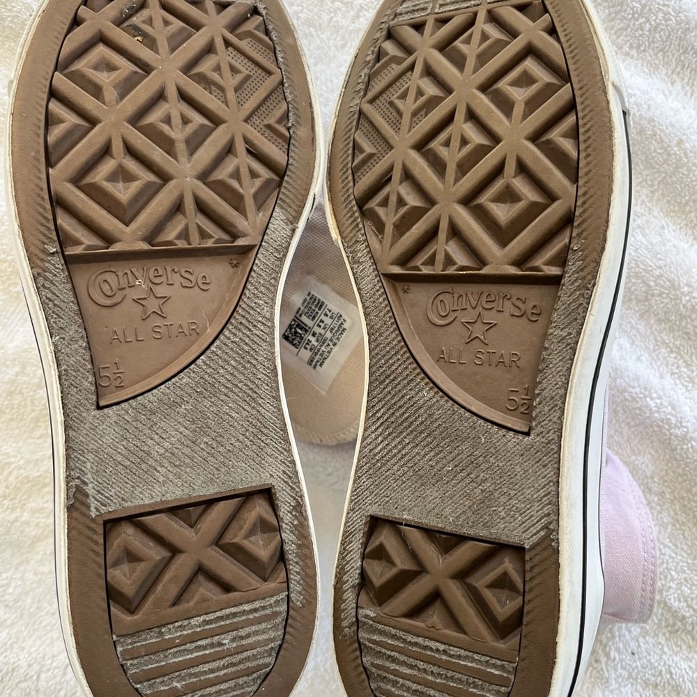 Converse Women's Light Pink Platform Sneakers - Picture 5 of 5
